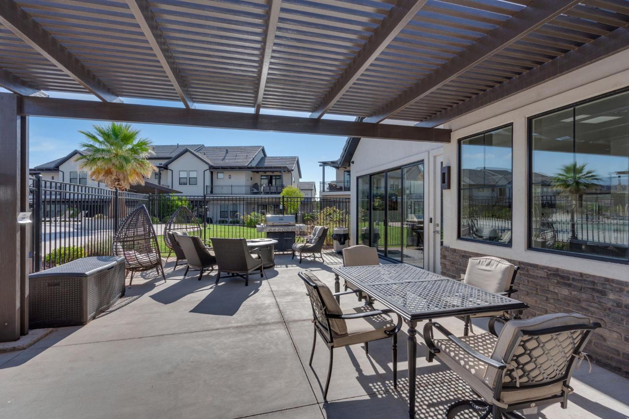 Ocotillo Springs 21 Sleeps 22 Guests, Fire Pit, Community Pool And Hot Tub Santa Clara Exterior photo