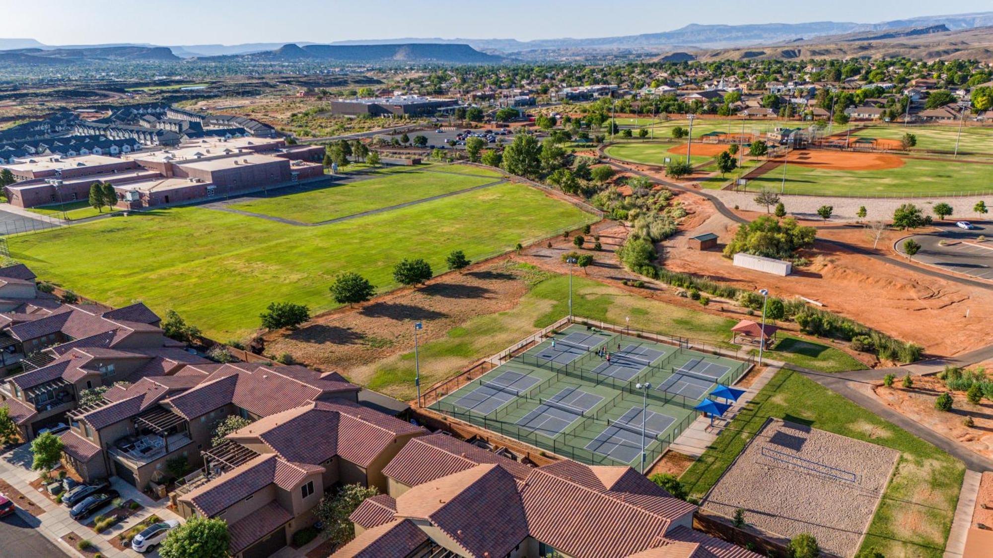 Ocotillo Springs 21 Sleeps 22 Guests, Fire Pit, Community Pool And Hot Tub Santa Clara Exterior photo
